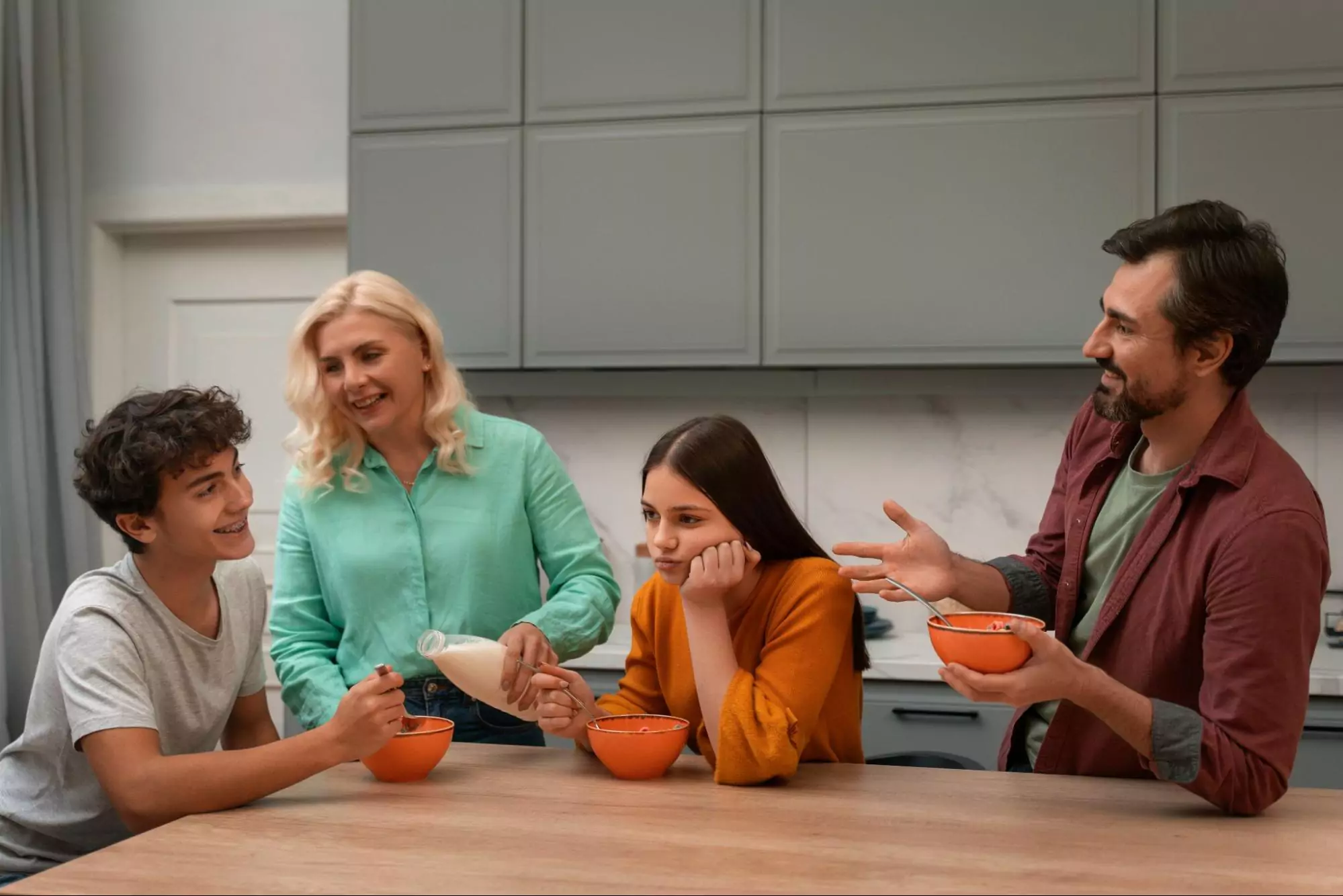 Image of a business owner who uses the 5-minute rule to spend quality time with his family.